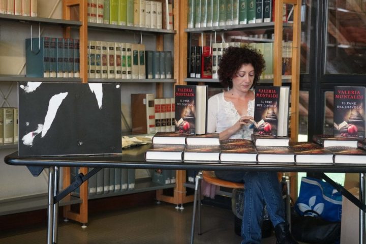 Bookcity-Biblioteca-Cascina-Grande-Rozzano-MI-Nov-2018_3.jpg