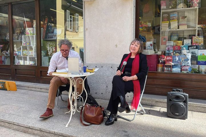 Libreria-Brivio-di-Aosta.jpg