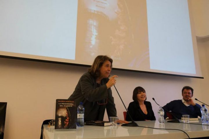 Mondadori Megastore, Milano - Mag 2013_1