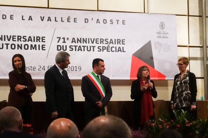 Onorificenza-Amis-de-la-Valée-d_Aoste-Aosta-Feb-2019_1.jpg